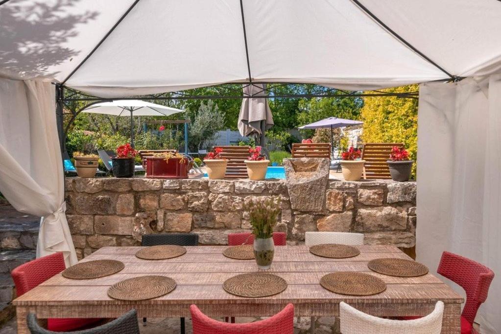 Villa Kazun With Private Pool And Two Gardens Marcana Экстерьер фото