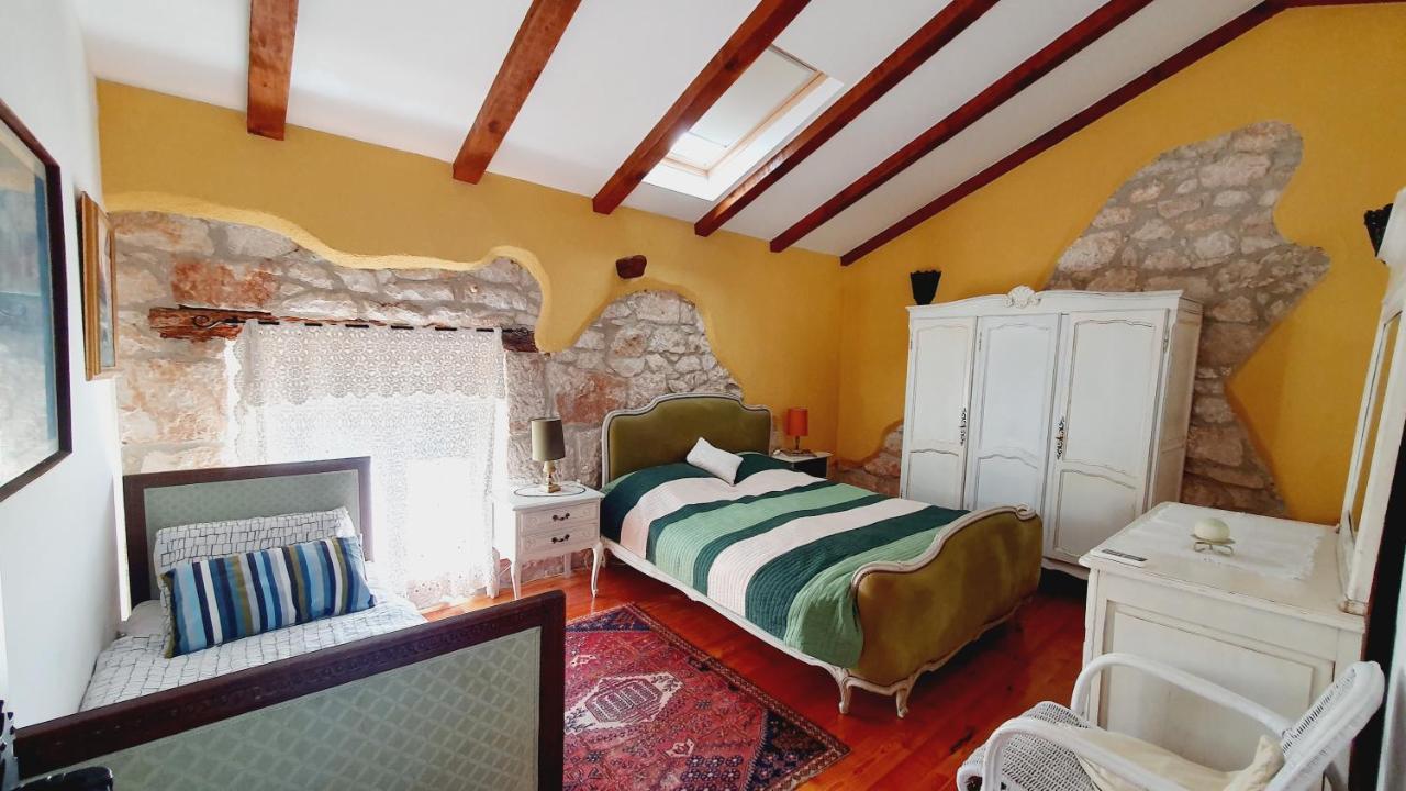 Villa Kazun With Private Pool And Two Gardens Marcana Экстерьер фото